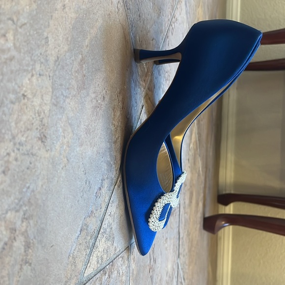 Badgley Mischka D’Orsay Kitten Heels Blue Satin Pointed Toe Crystal Accent 7 - Picture 8 of 11